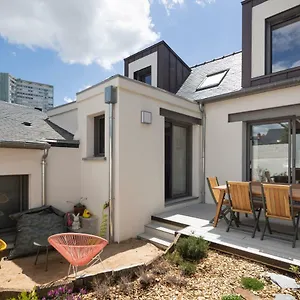 https://ernestine-charmante-maison-rnove-2-chambres-avec.inbrittany.com